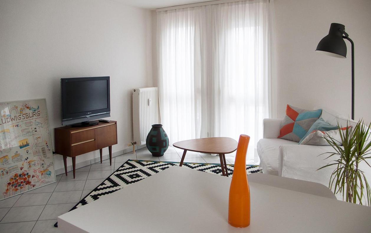 Gemuetliche Wohnung Mit Sonniger Terrasse Bietigheim-Bissingen Εξωτερικό φωτογραφία