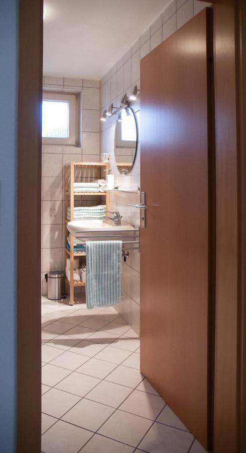 Gemuetliche Wohnung Mit Sonniger Terrasse Bietigheim-Bissingen Εξωτερικό φωτογραφία